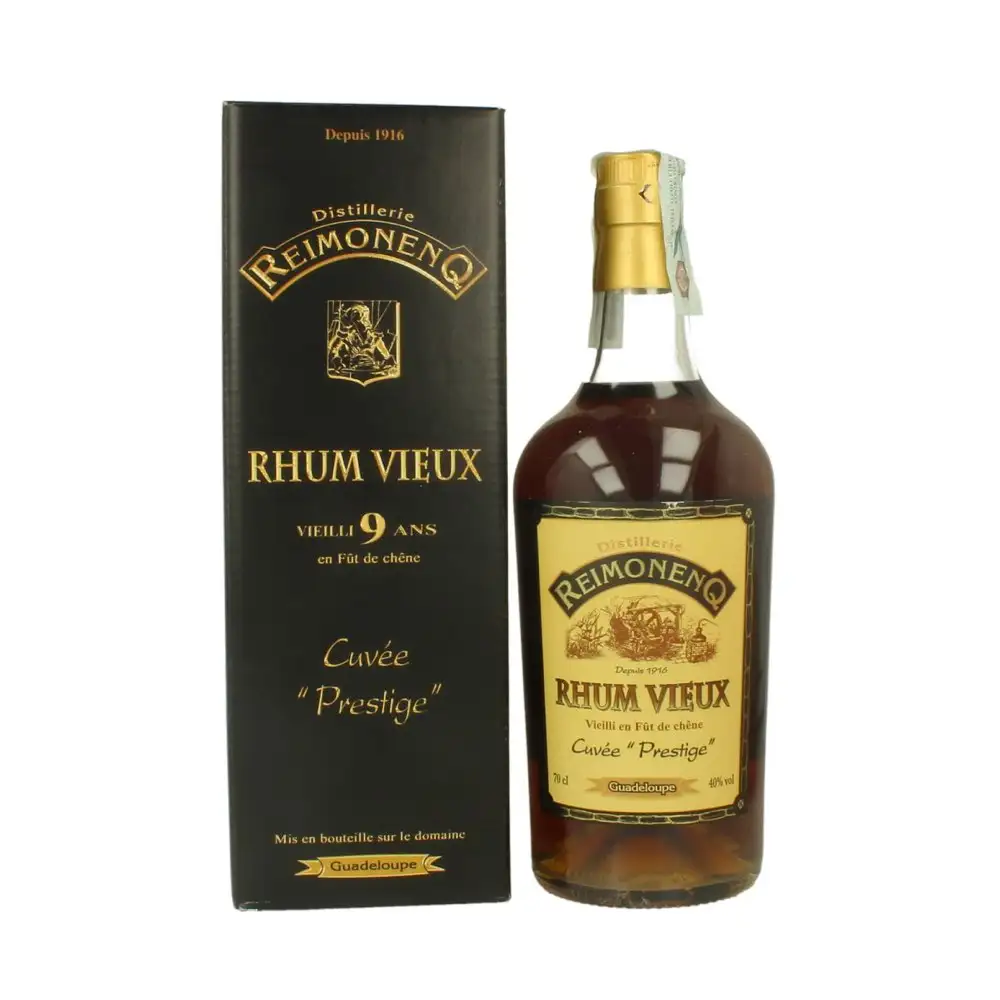 Image of the front of the bottle of the rum Rhum Vieux Cuvée Prestige (Vintage)