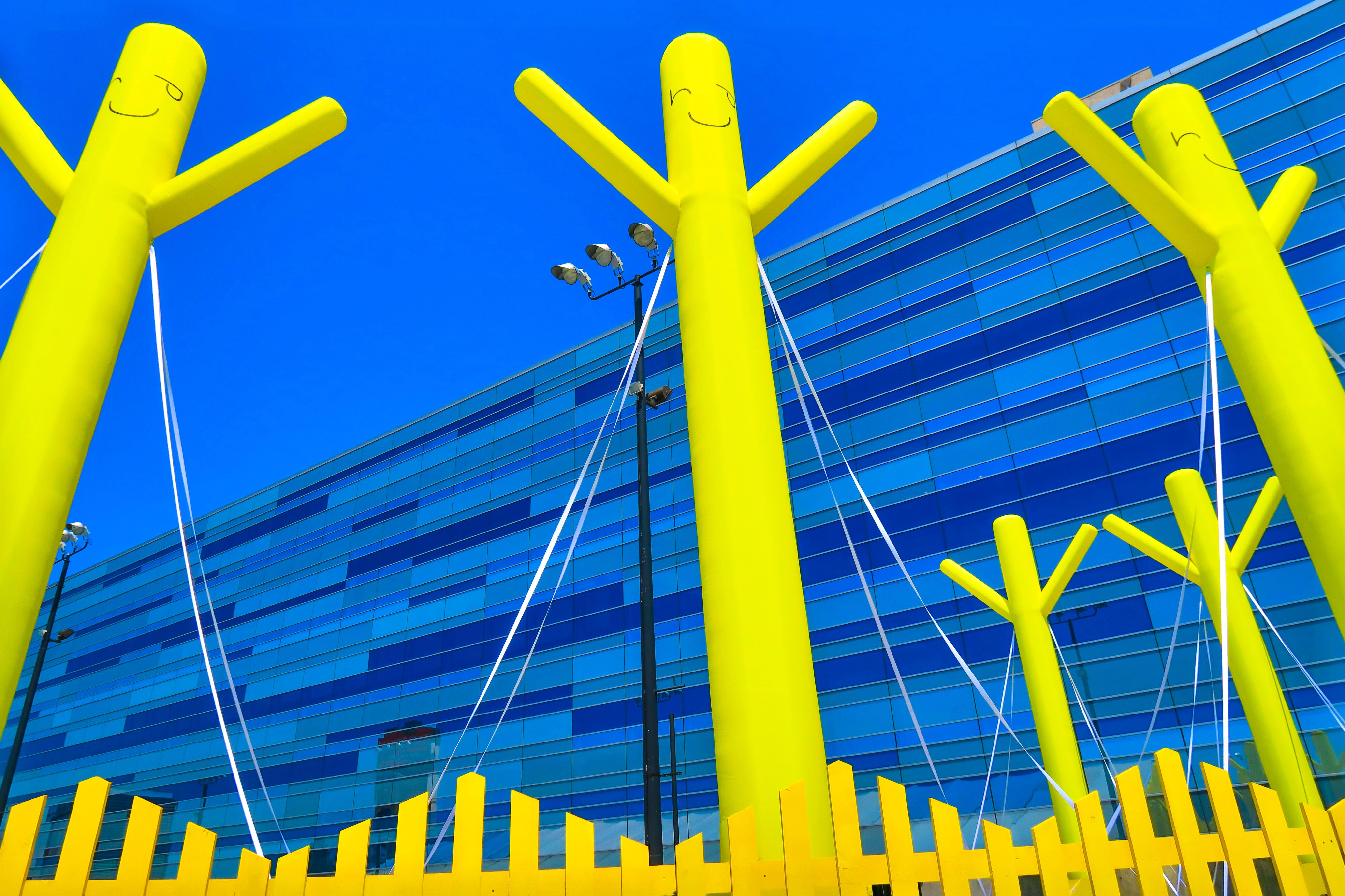 In-Office Morale Booster Devices for the article "Why Open DXP is the Only DXP You Should Consider"