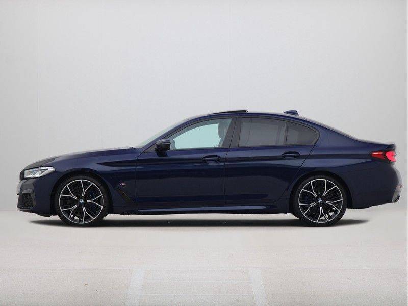 BMW 5 Serie Sedan 530i High Executive M-Sport Automaat afbeelding 12