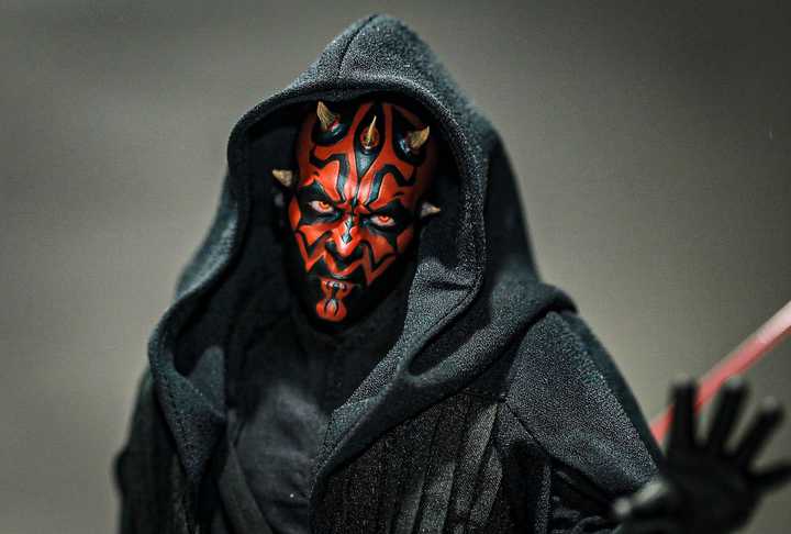 Hot Toys DX17 Darth Maul 1/6 Figure