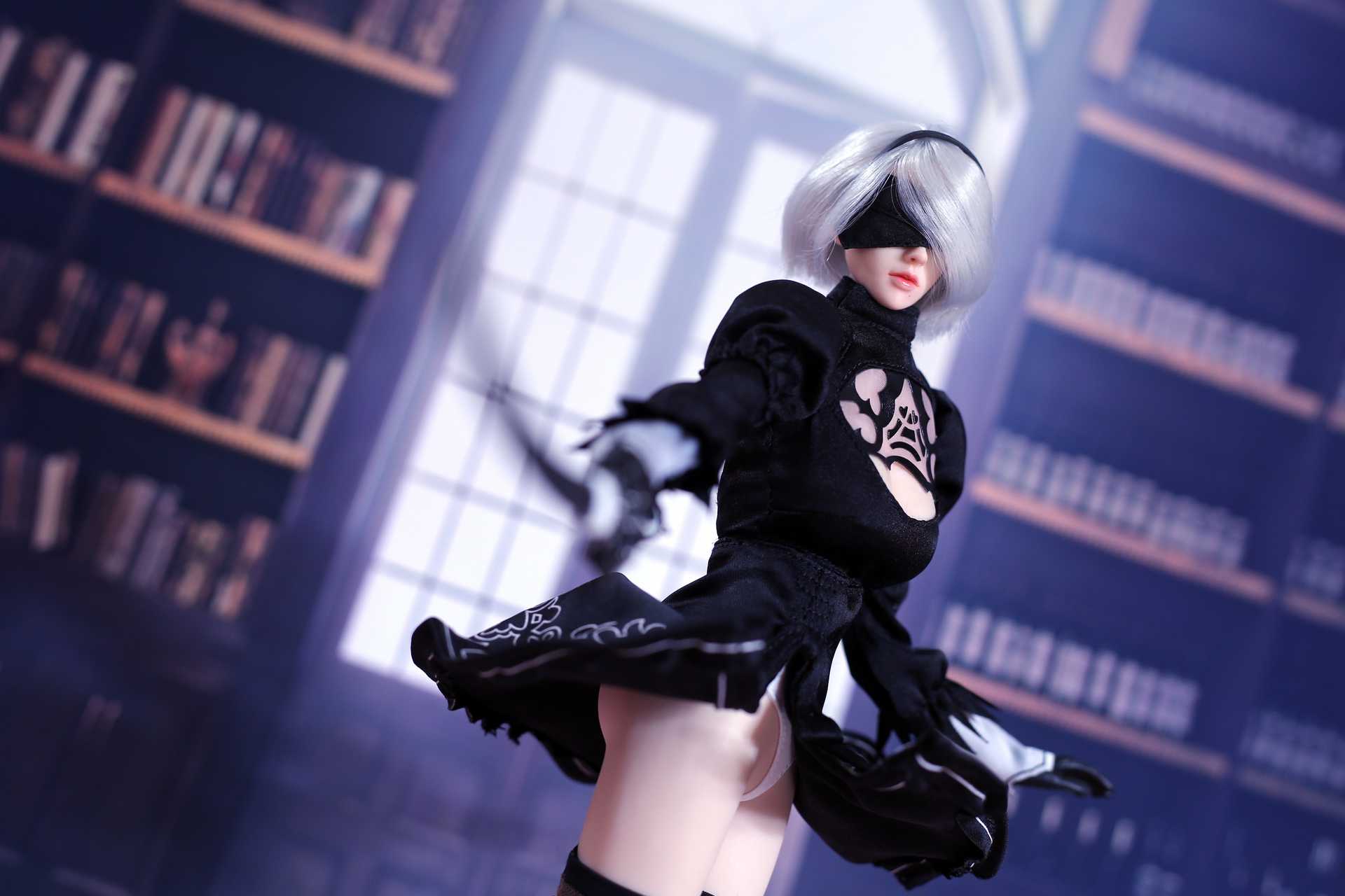 NieR: Automata 2B 1/6 Scale