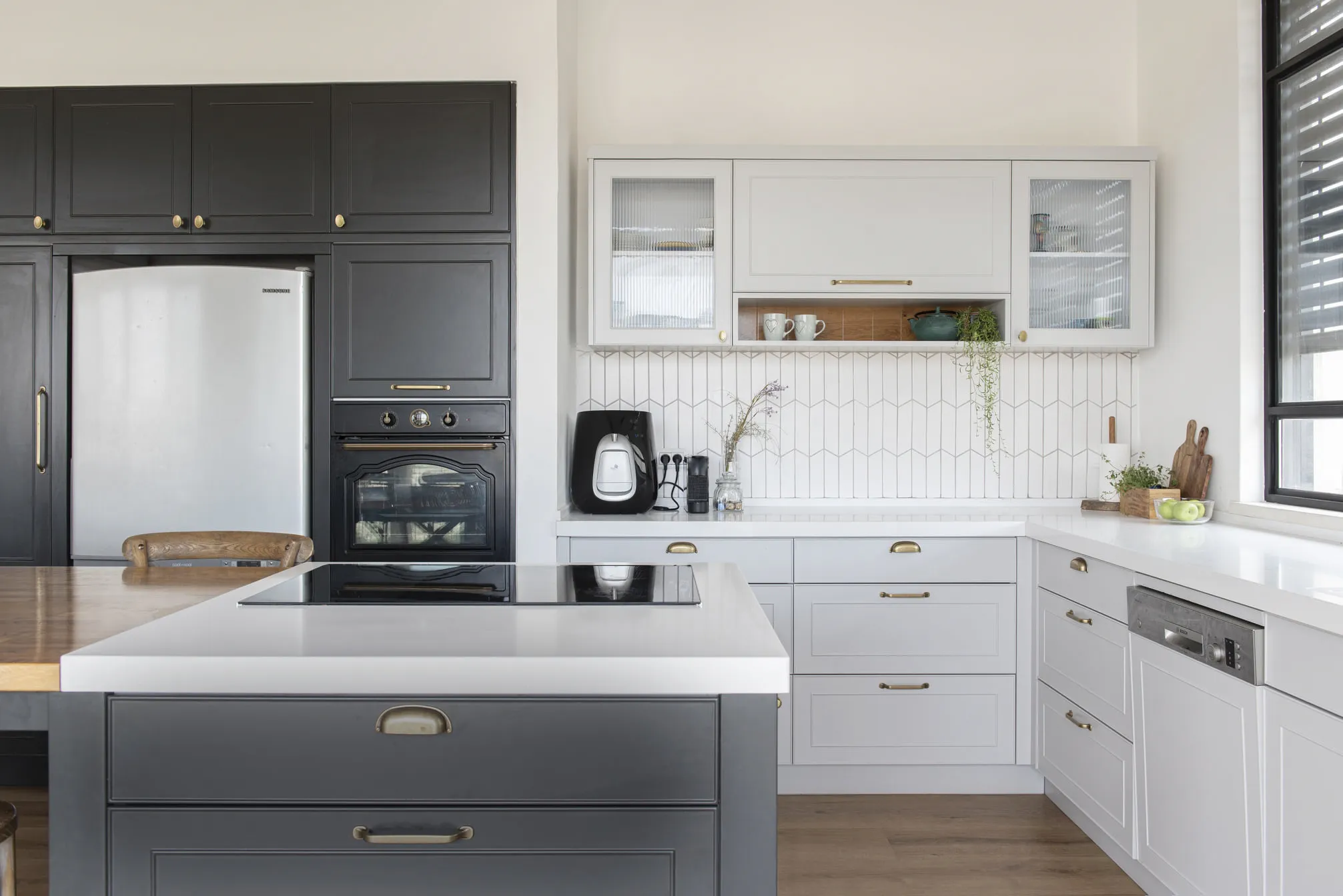 Scottsdale, AZ home remodel - Kitchen cabinetry