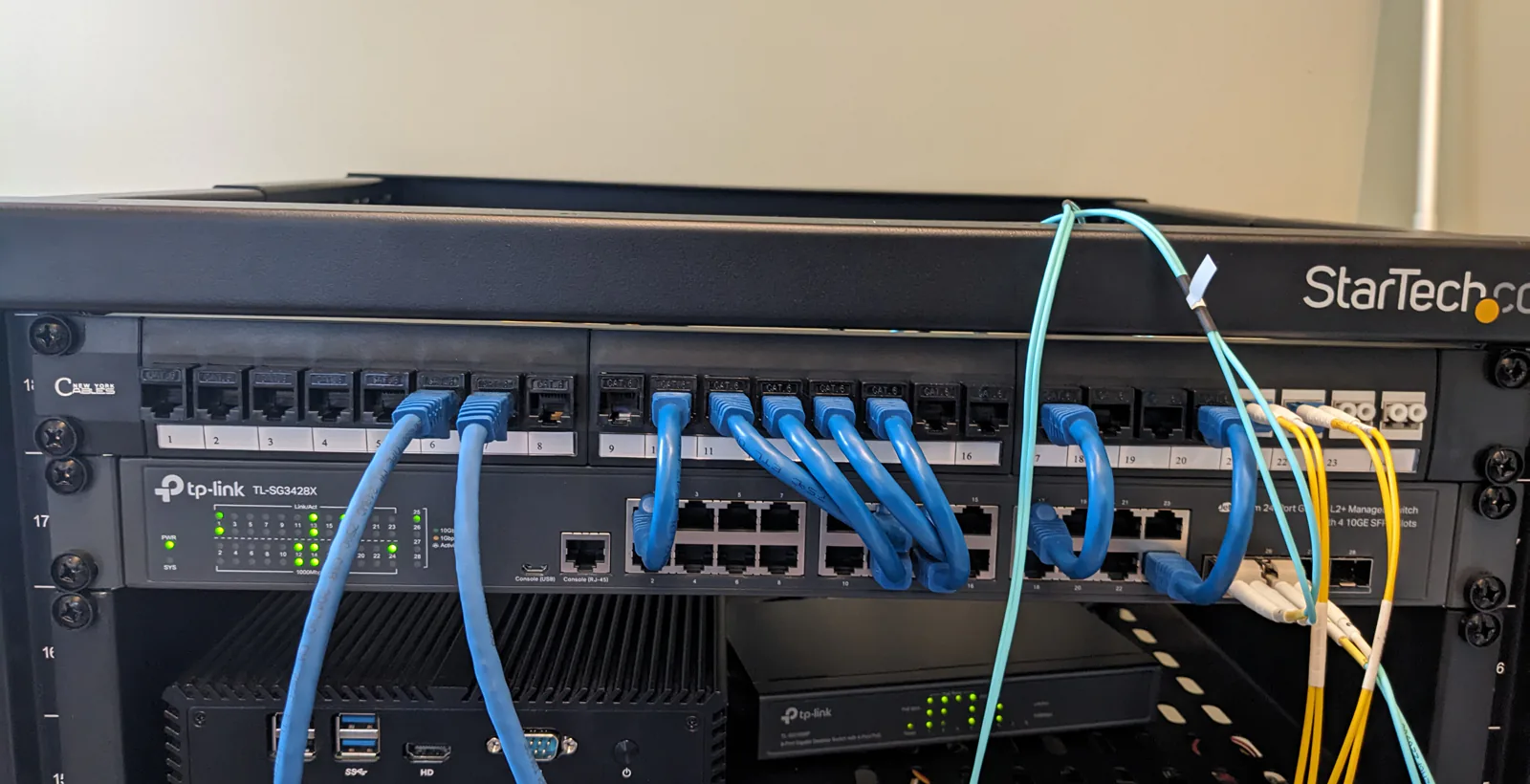 Photo of my TP-Link managed switch