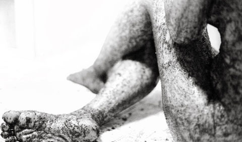 Fumes - Art, Photography, Ideas - 190522 PHOTO ROKMA SKIN WORKS 01