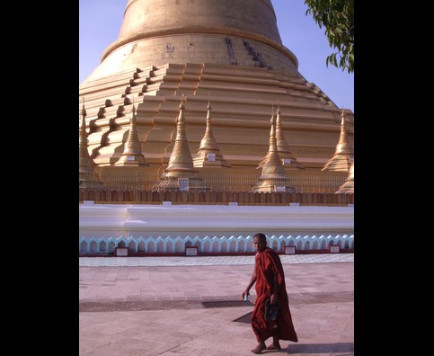 Burma Bago Monks 4
