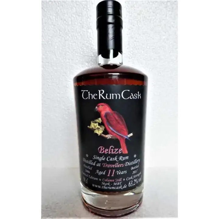 Image of the front of the bottle of the rum Belize MBT