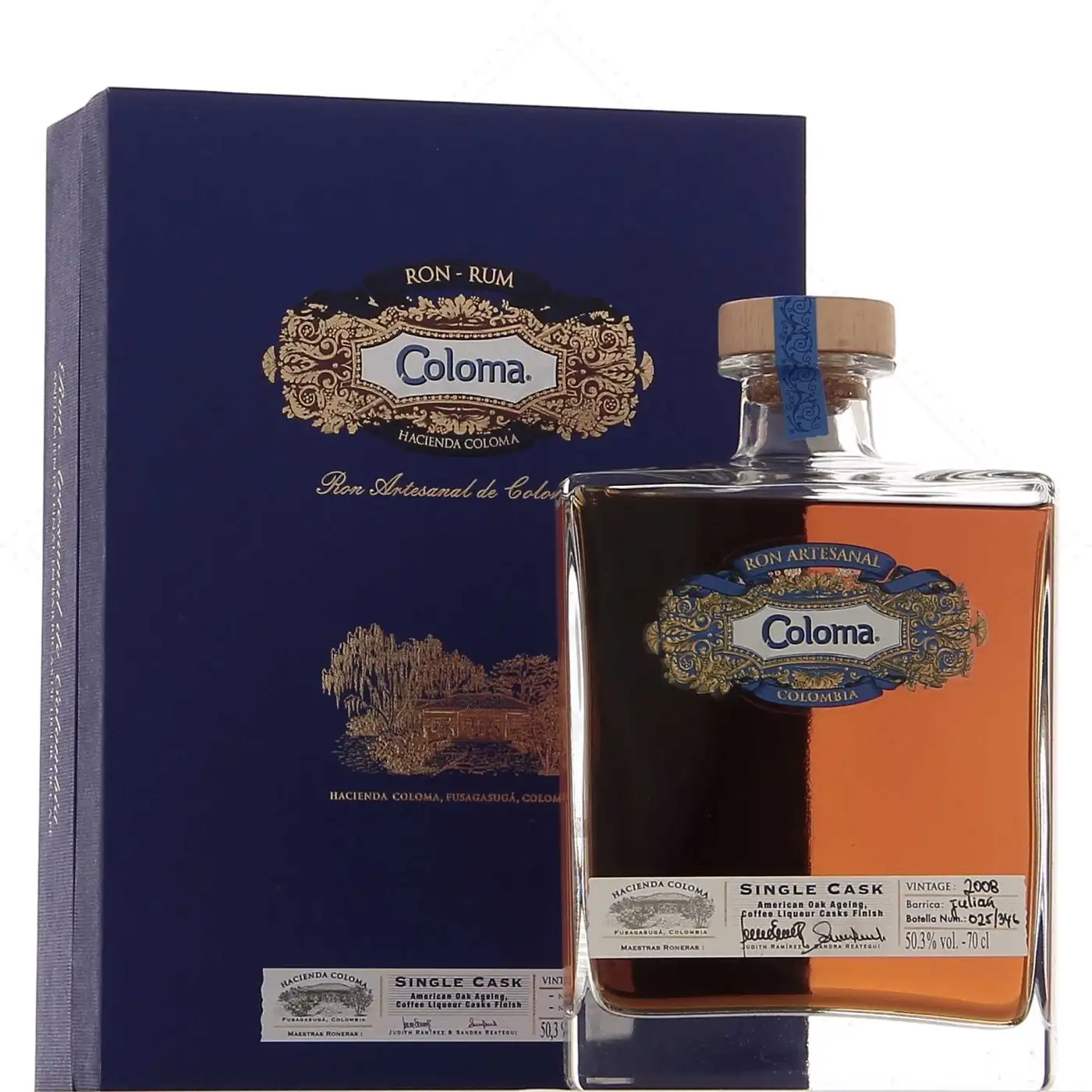 Image of the front of the bottle of the rum Hacienda Coloma