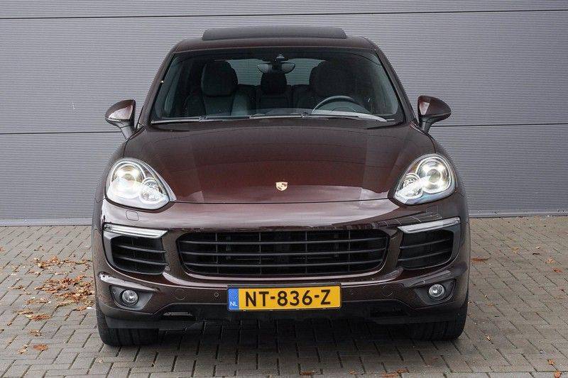 Porsche Cayenne 3.0 S E-Hybrid €45.400,- ex Luchtv. Pano Camera 21" afbeelding 13