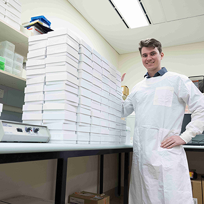 Students in lab. Credit: NHMRC CTC