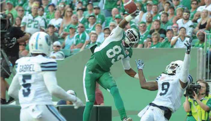 Duran Carter catching a football Duran Carter catching a football