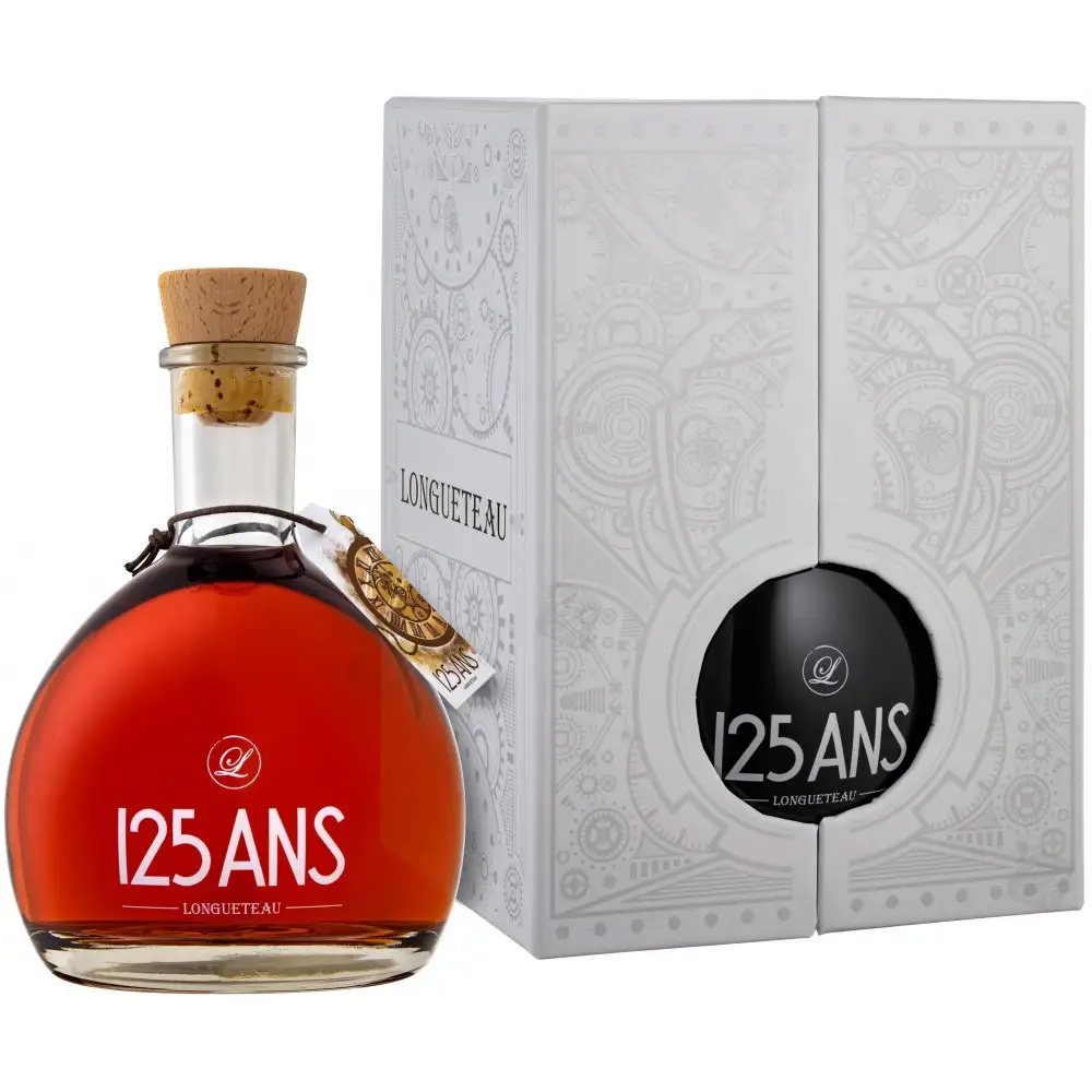 Image of the front of the bottle of the rum 125 ans