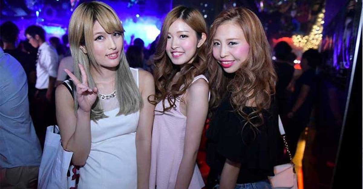 Aplikasi Prostitusi Online Hilangkan Kerumitan Kencan