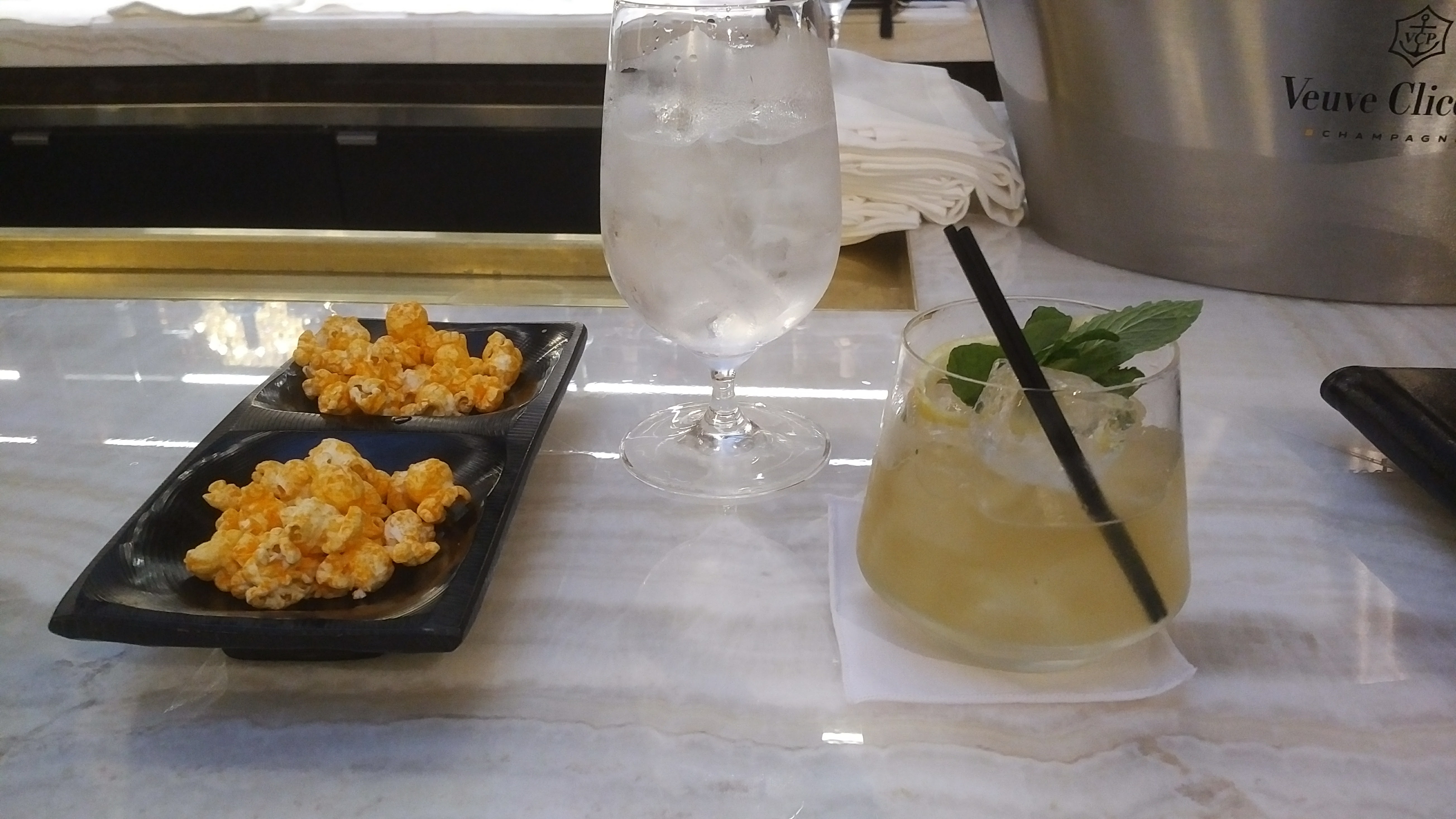 Trump International Hotel bar service