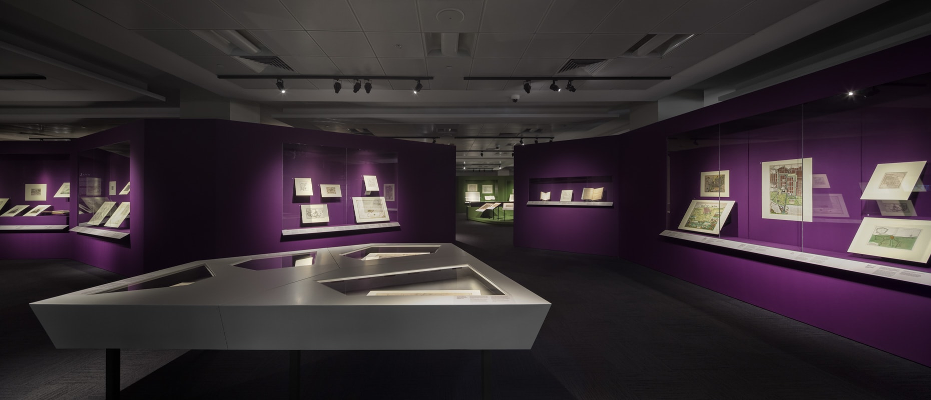 A photo showing an overview of the Geo|Graphic exhibition