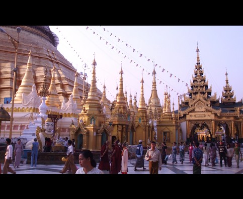 Burma Shwedagon Pagoda 9