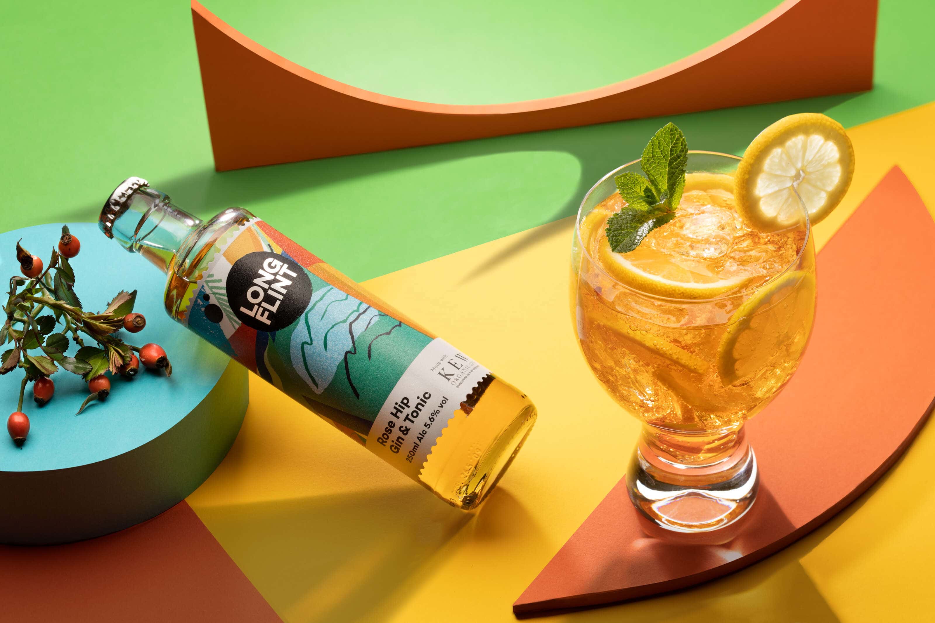long-Flint gin and tonic cocktail in a pop art style