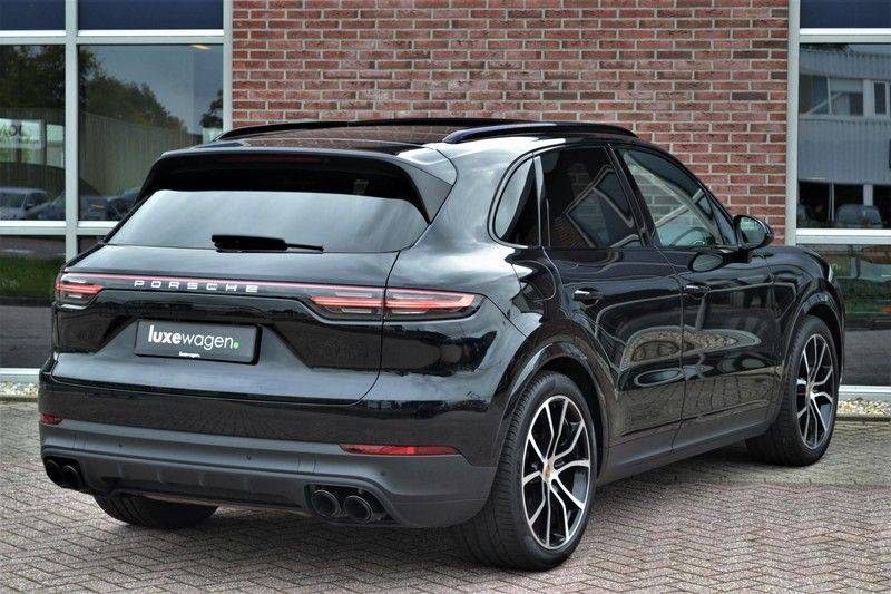 Porsche Cayenne 2.9 S 441pk Pano Luchtv Trekh Adp-zetels PDLS 21inch afbeelding 11