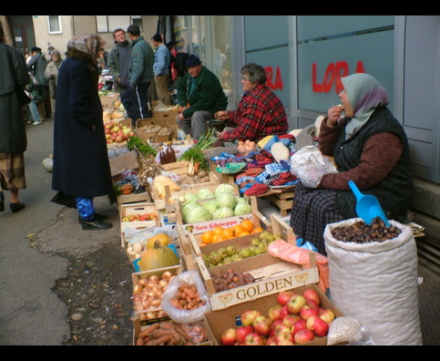Bosnia Market 2