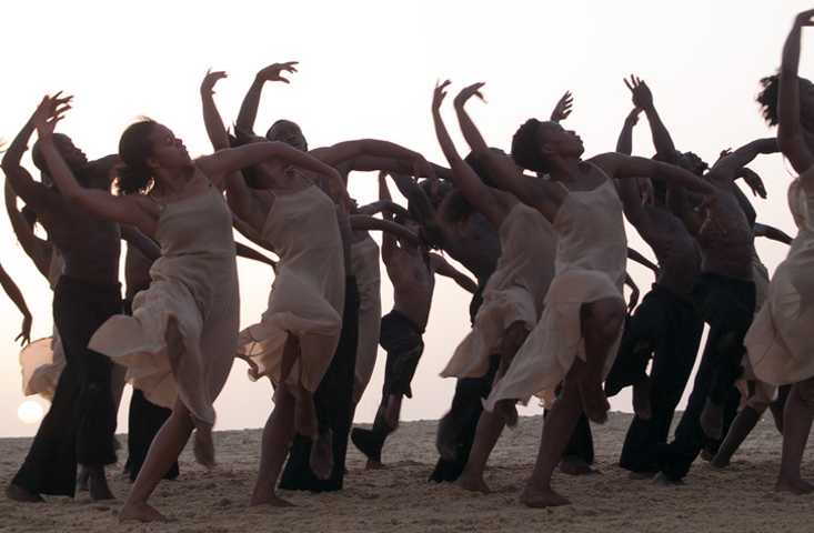 Dancing at Dusk - A moment with Pina Bausch's The Rite of Spring