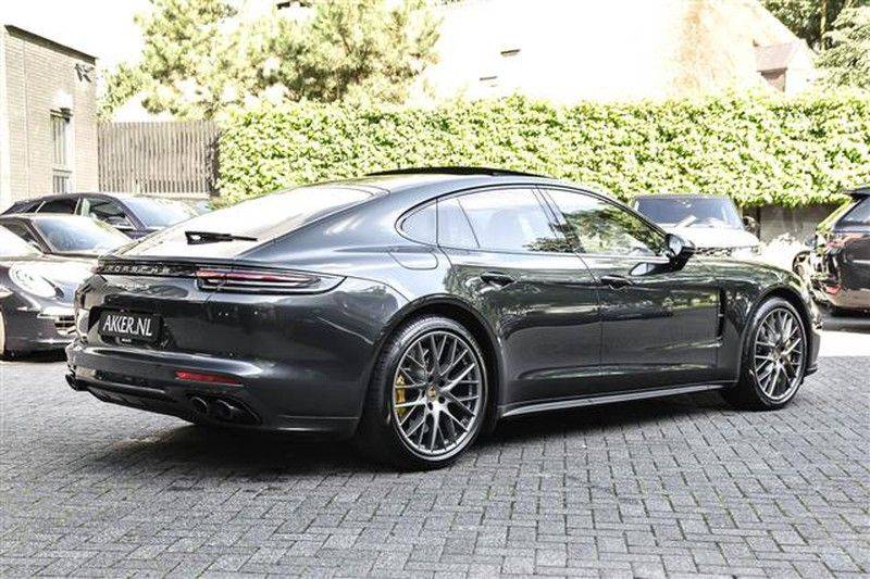 Porsche Panamera TURBO S E-HYBRID PCCB+PANO.DAK+4WSTURING NP.220K afbeelding 14