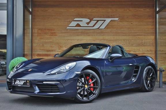 Porsche 718 Boxster S PDK 350pk **Navi/Leder/Verw.stoelen/19inch**