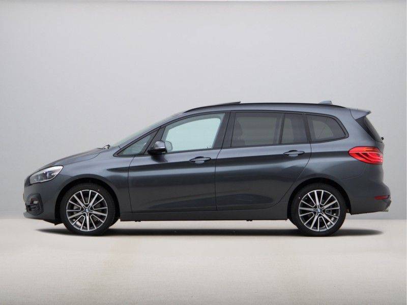 BMW 2 Serie 218i Gran Tourer Exe Sportline Aut. 7 persoons afbeelding 12