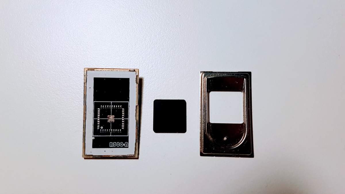 Desoldered fingerprint scanner Desoldered fingerprint scanner
