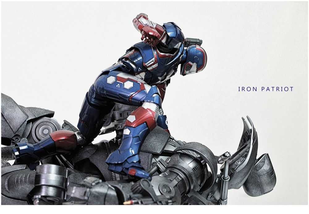 Hot Toys Iron Man 3 Iron Patriot