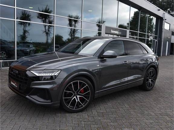 Audi Q8 50TDI 286pk Quattro S-Line Black Optic Lucht RS-Zetels B&O Pano Leder-Dash 22-Inch Soft-Close!