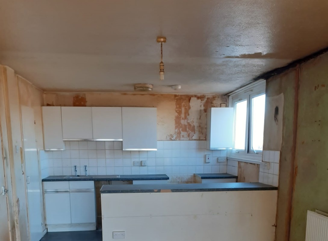 cleaned kitchen after squatter eviction