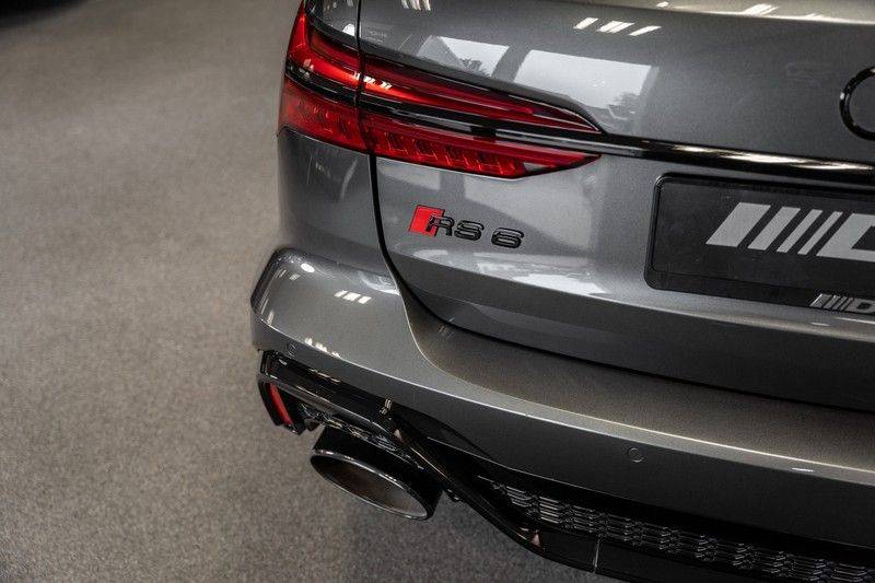 Audi A6 Avant RS 6 TFSI quattro Keramisch B&O Panorama afbeelding 15