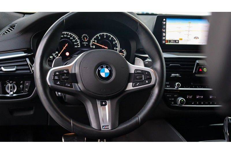 BMW 6 Serie Gran Turismo 640i xDrive High Executive M-Sport Harman/Kardon, Panoramadak, Soft-Close afbeelding 24