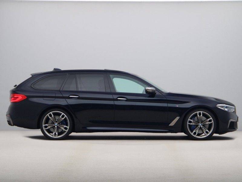 BMW 5 Serie M550xd Touring High Exe, full option ! afbeelding 8