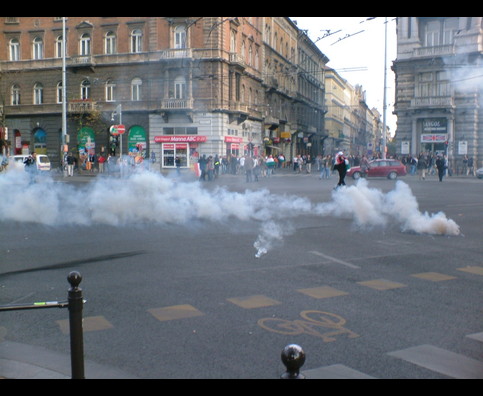 Hungary Tear Gas 4