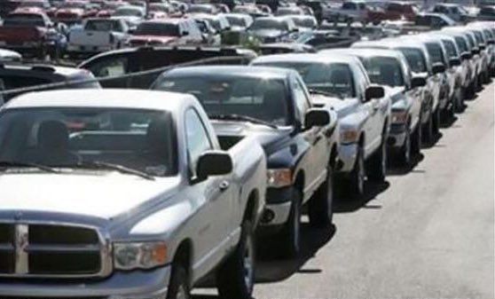 oh my god twitter doesn’t include alt text from images in their API