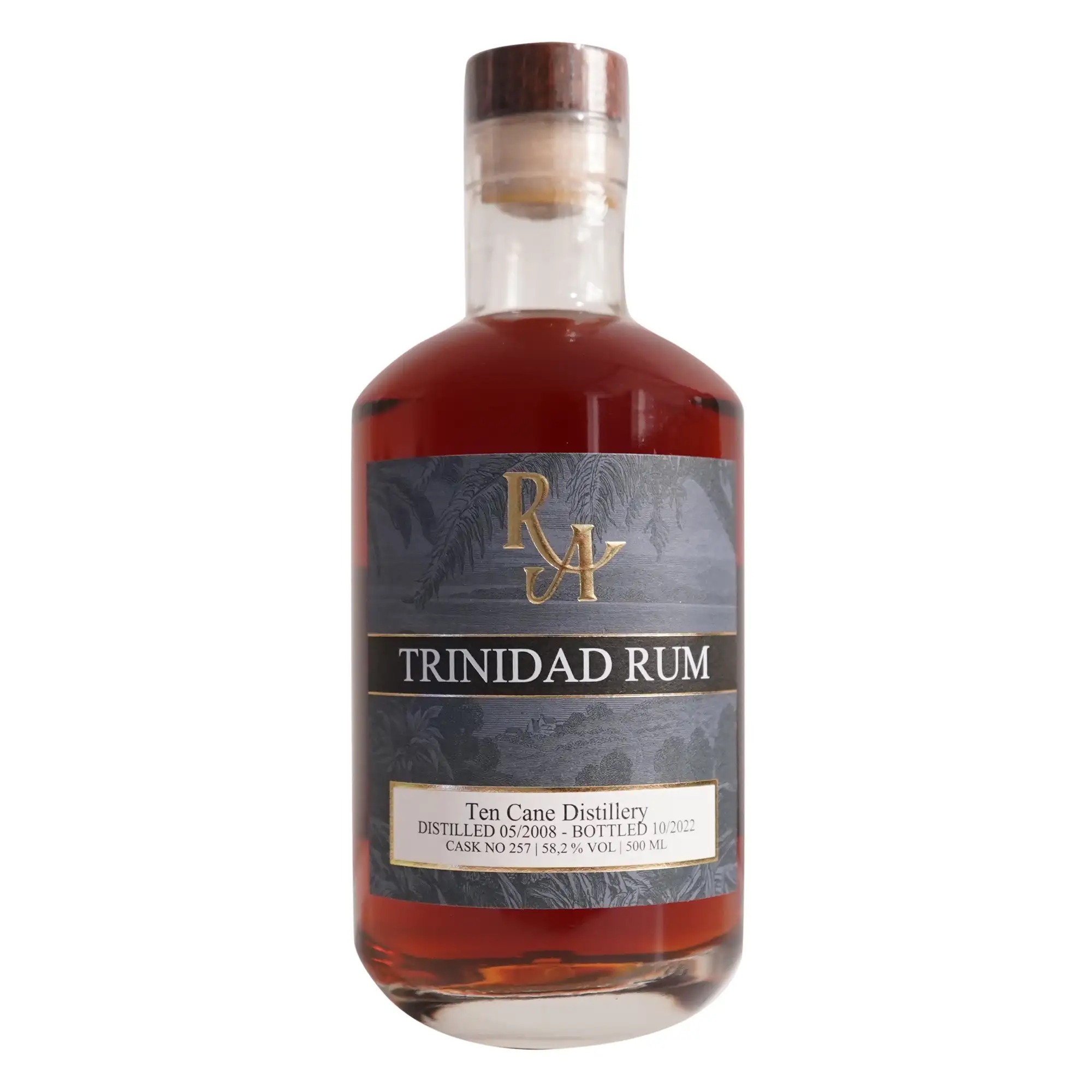 Image of the front of the bottle of the rum Rum Artesanal Trinidad Rum