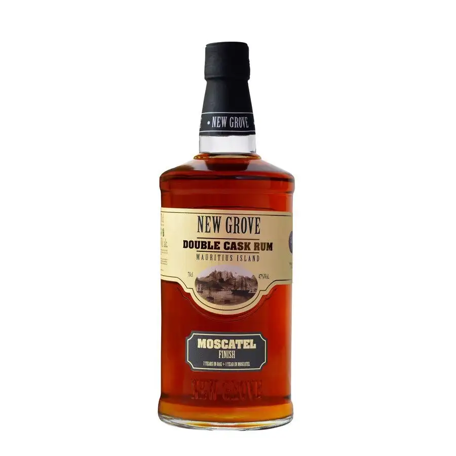 Image of the front of the bottle of the rum New Grove Double Cask Moscatel