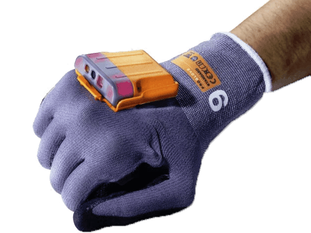 Connected glove