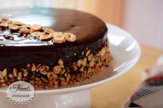 Chocolate Cake with Hazelnut
