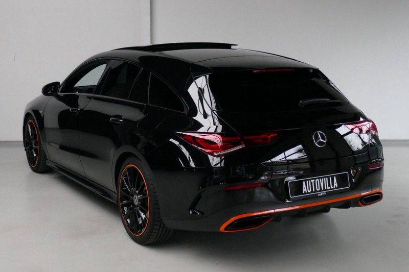 Mercedes-Benz CLA-Klasse Shooting Brake 200 d /// AMG Edition 1 Nightpakket - Sfeer verlichting afbeelding 7