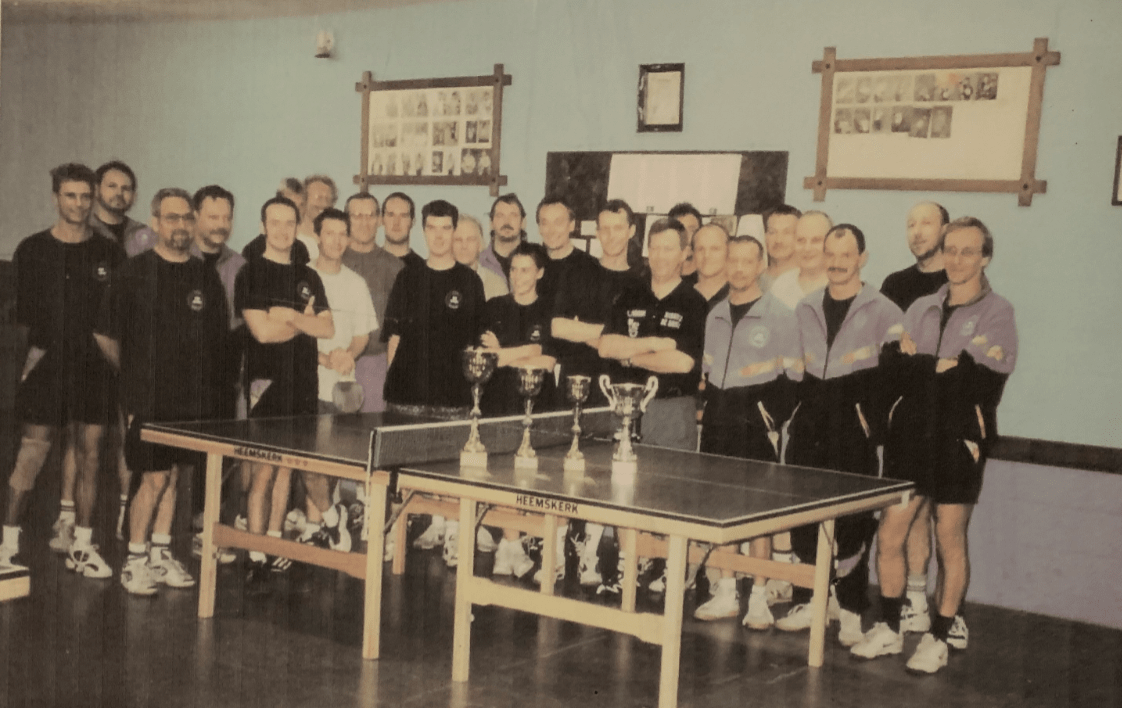 club photo 1999