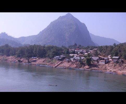 Laos Nong Khiaw 11
