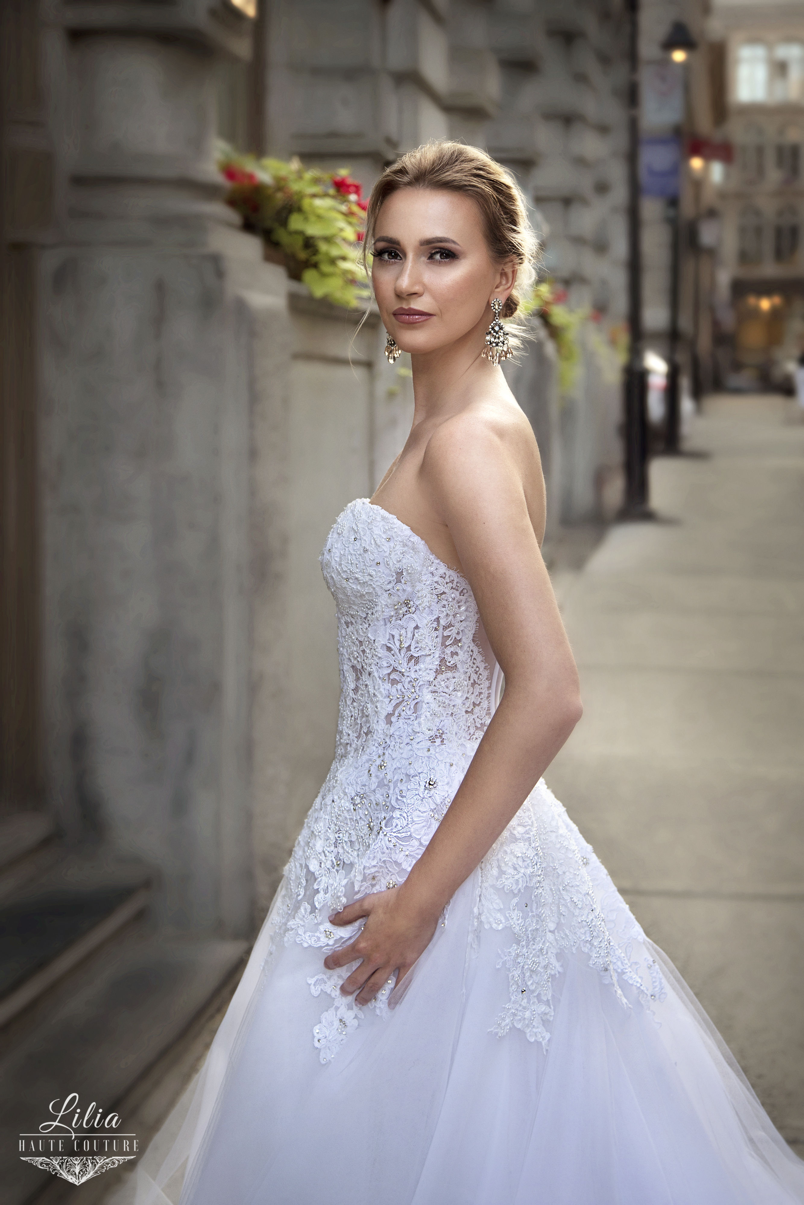 Lilia Haute Couture Boutique de Robes de Mariée Sur Mesure Montréal