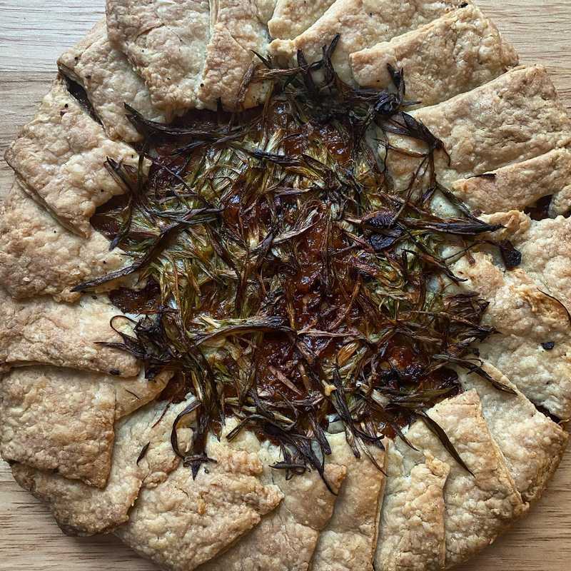 🧅 triple onion galette. thank you @sohlae for this killer recipe. is galette a verb? because I’m going to galette all the things now.