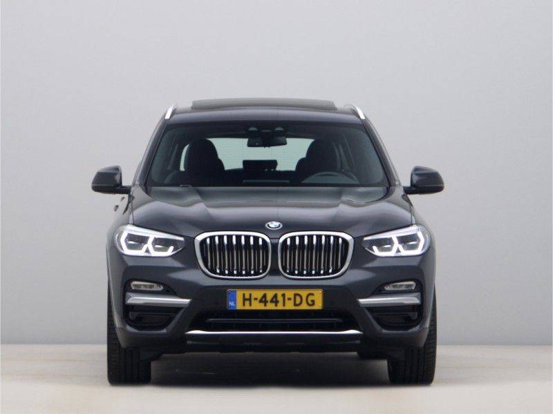 BMW X3 sDrive20i Launch Edition High Executive 20 inch afbeelding 6