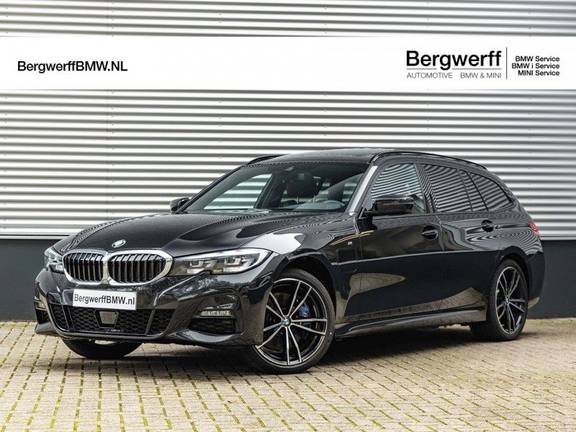 BMW 3 Serie Touring 330e xDrive M-Sport - Panorama - Harman Kardon - Active Cruise