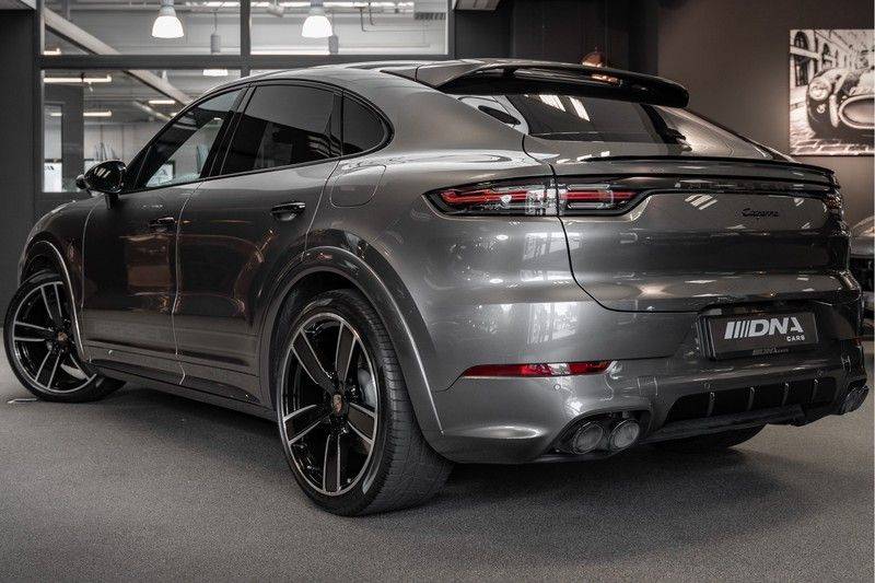 Porsche Cayenne Coupé Hybrid Sport Design Porsche Exclusive 3.0 E-Hybrid afbeelding 5