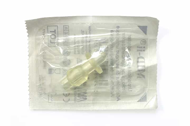Az UroDapter® urológiai fecskendő adapter steril csomagolásban