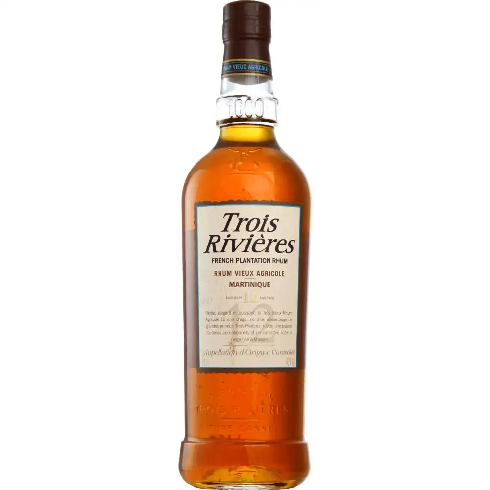 Image of the front of the bottle of the rum 12 Years Old