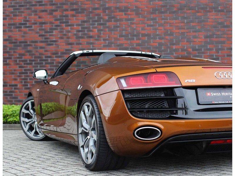 Audi R8 Spyder 5.2 V10 FSI *Magnetic Ride*B&O*Camera* afbeelding 4